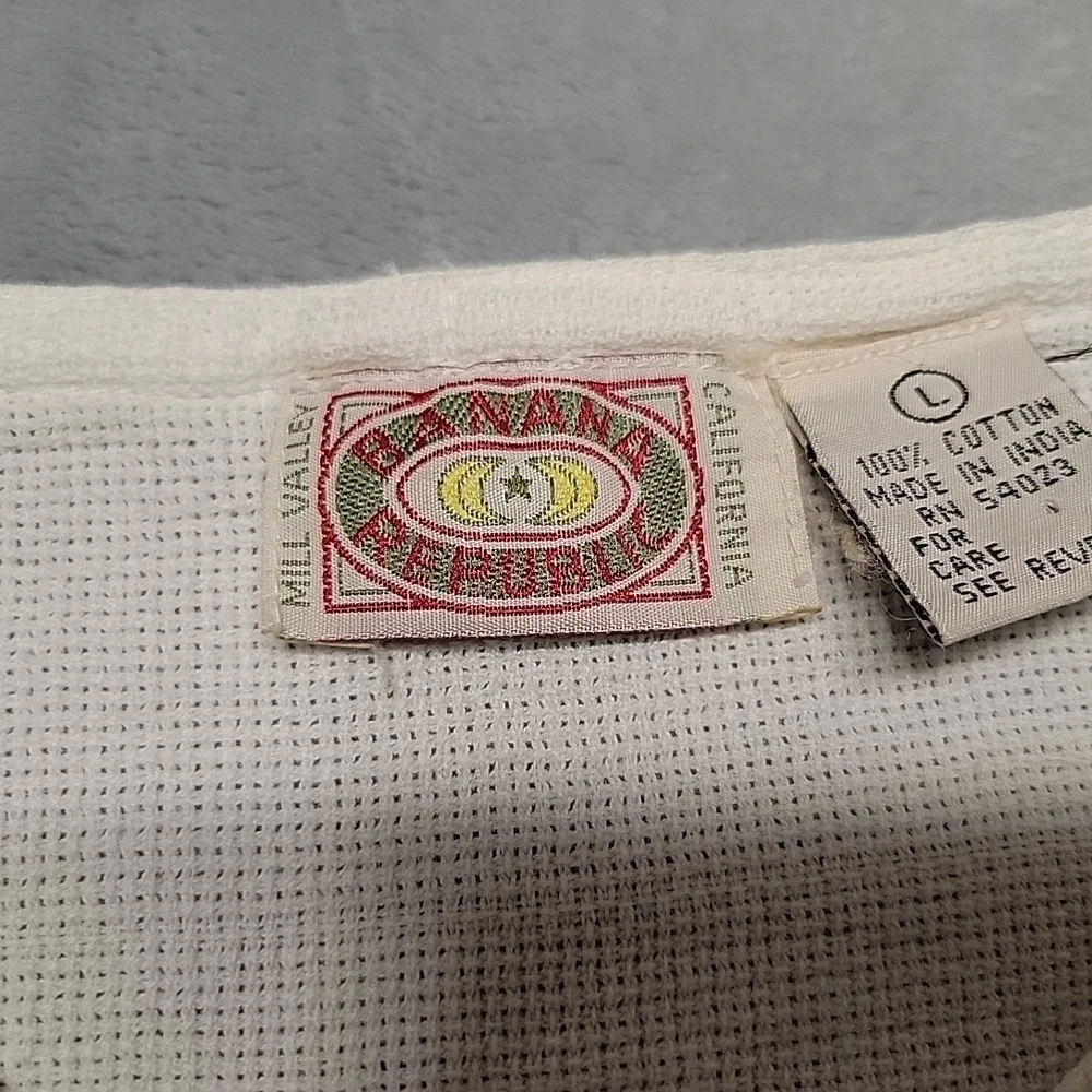 VTG Banana Republic Shirt Mens L White V-Neck Gauze Cotton Safari Travel
